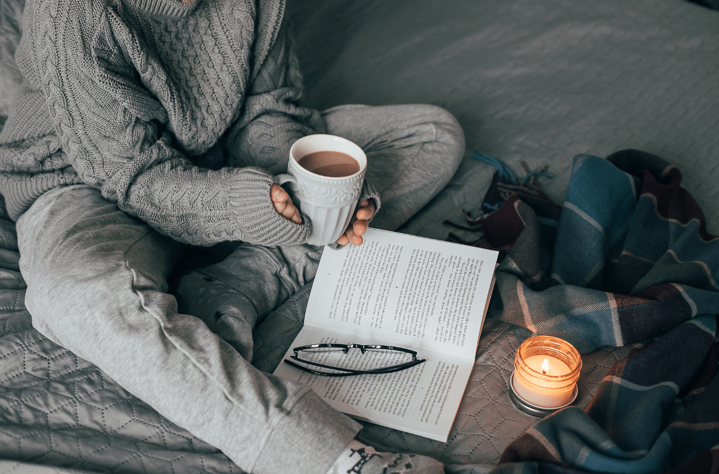 Les deux visages de la cosy romantasy