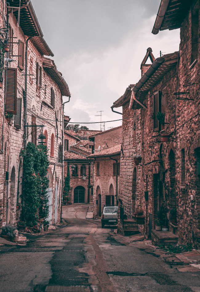 L'attrait des petites villes en romance