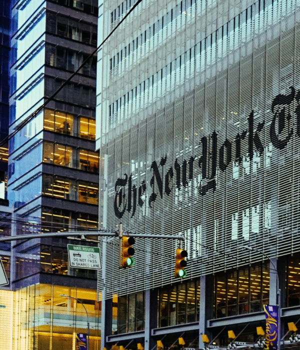 Les autrices françaises à l'assaut du New York Times