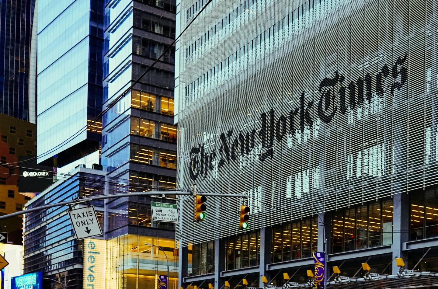 Les autrices françaises à l'assaut du New York Times