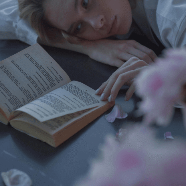 Le marketing par trope dans la romance